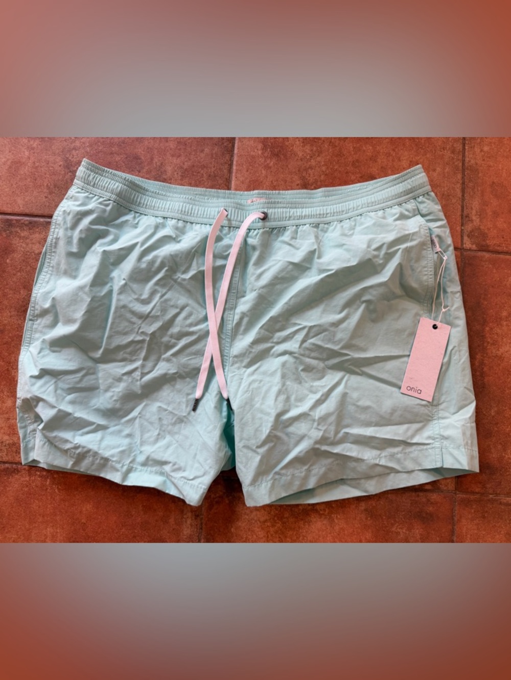 Onia Men’s Swim Trunks XXL 5”